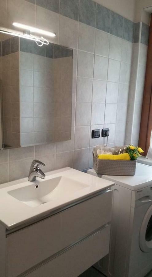 Sunflower House Ieo Ripamonti Apartment Милано Екстериор снимка