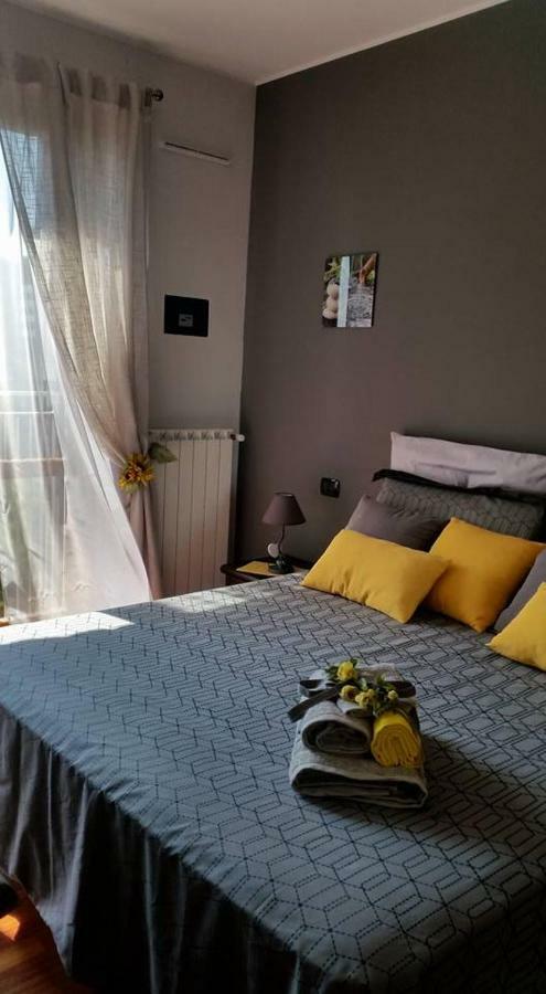 Sunflower House Ieo Ripamonti Apartment Милано Екстериор снимка