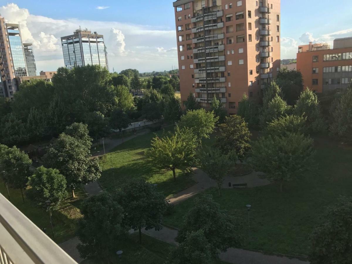 Sunflower House Ieo Ripamonti Apartment Милано Екстериор снимка