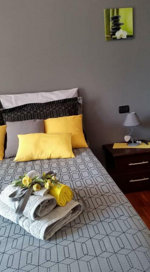 Sunflower House Ieo Ripamonti Apartment Милано Екстериор снимка